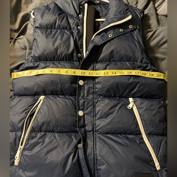 Pajar Quilted Lightweight Puffer Vest - Picture 12 of 13